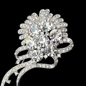 Vintage Brooch Pin Clear Rhinestones Flower Bouquet Ribbon Bright Sparkle 3"